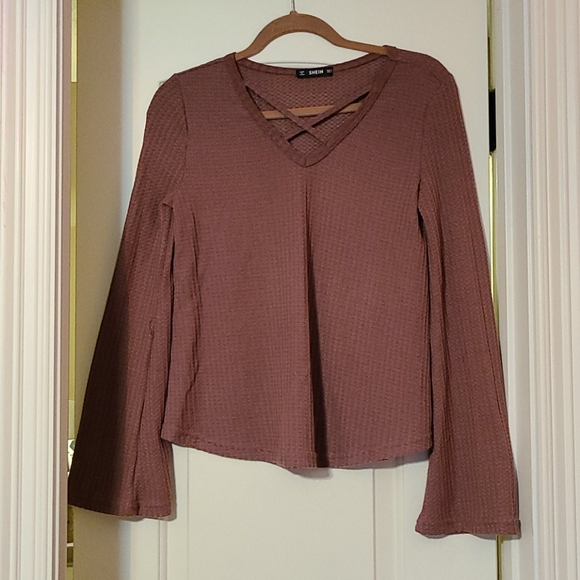 SHEIN Tops - Long sleeve light sweater
